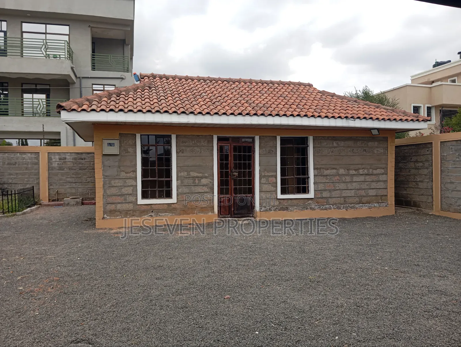 5bdrm Mansion in Syokimau, Gateway Mall Area for rent