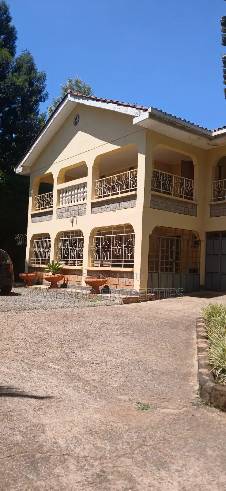 4bdrm House in Kerarapon Drive, Karen C for rent
