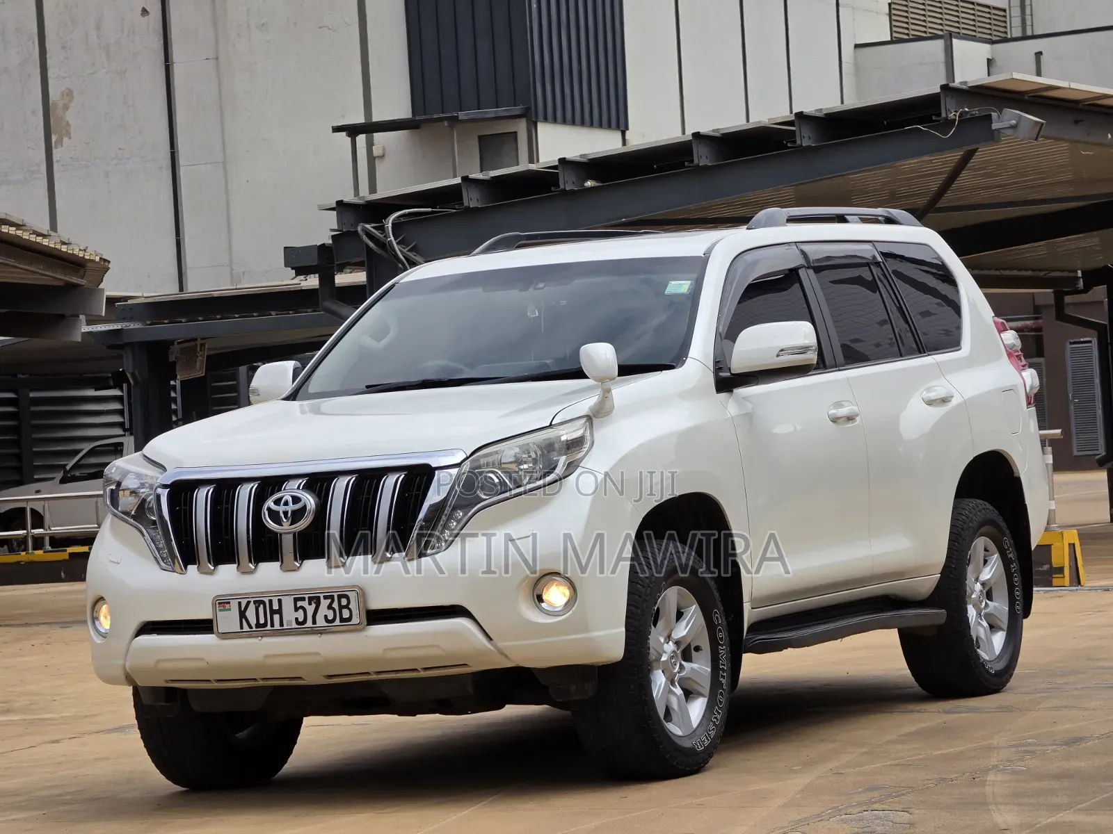 Toyota Land Cruiser Prado 2014