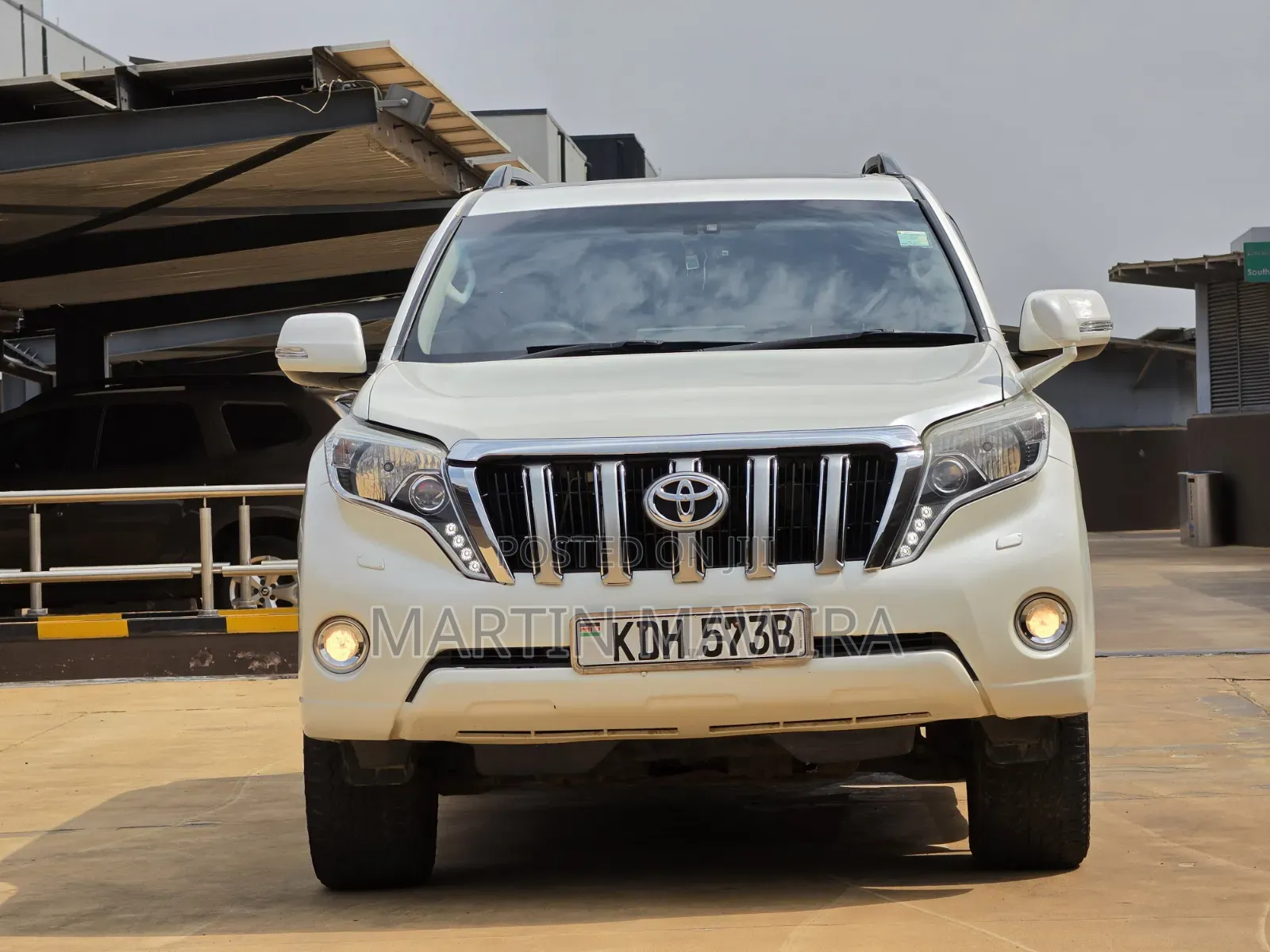 Toyota Land Cruiser Prado 2014