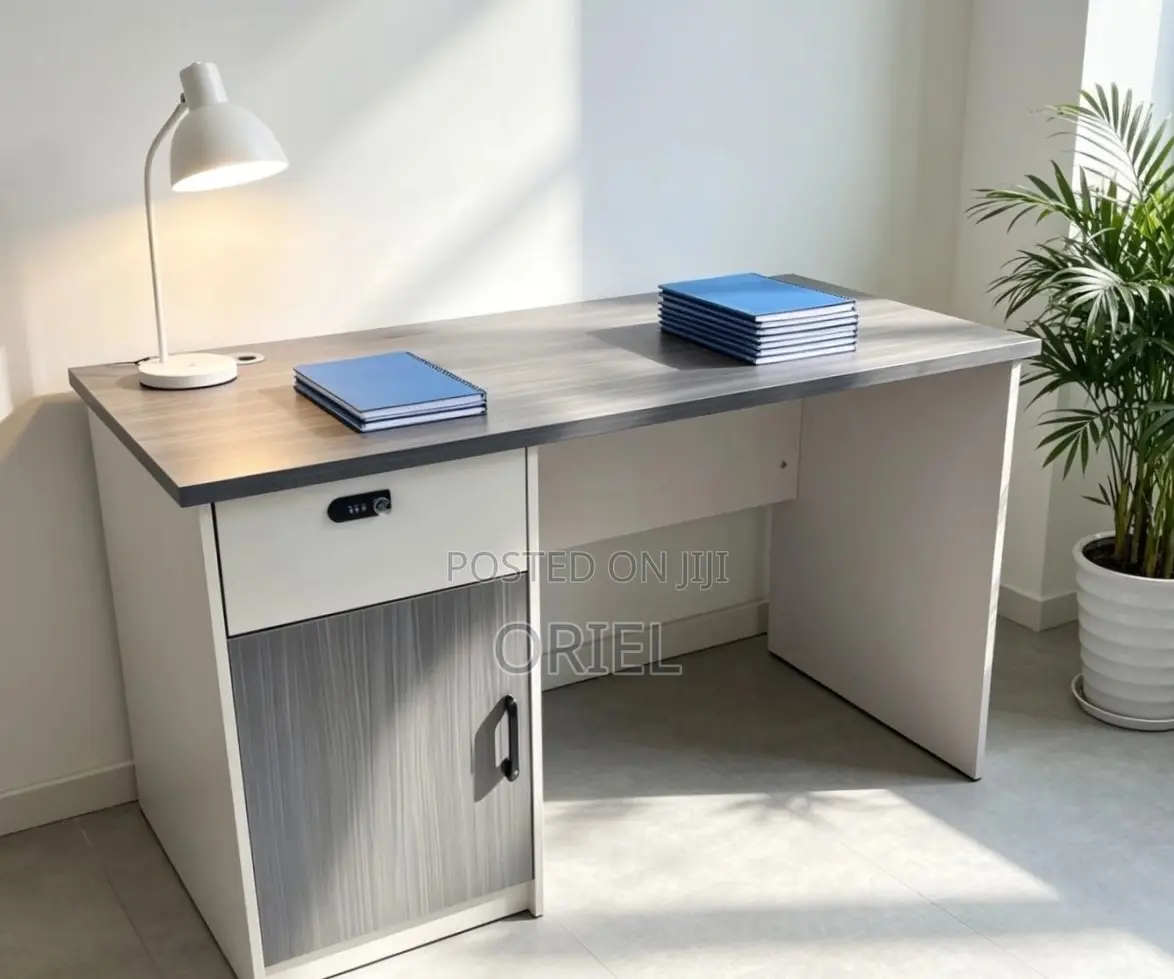 1.4 Meters Executive Office Table : Modern Staff Workstation Desk
