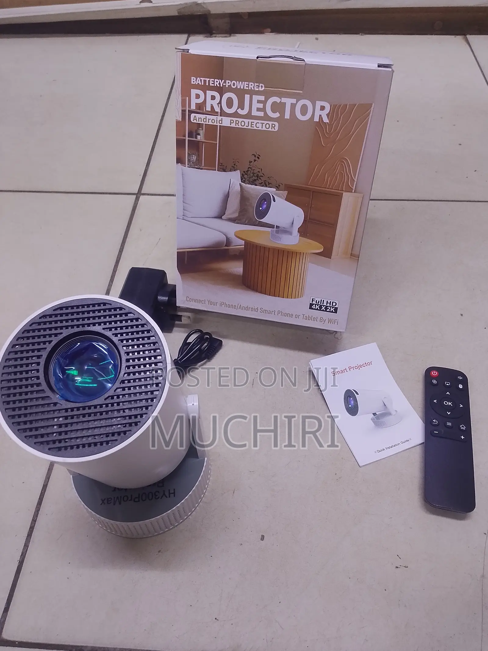 HY300 Mini Cinema Projector With Internal Battery