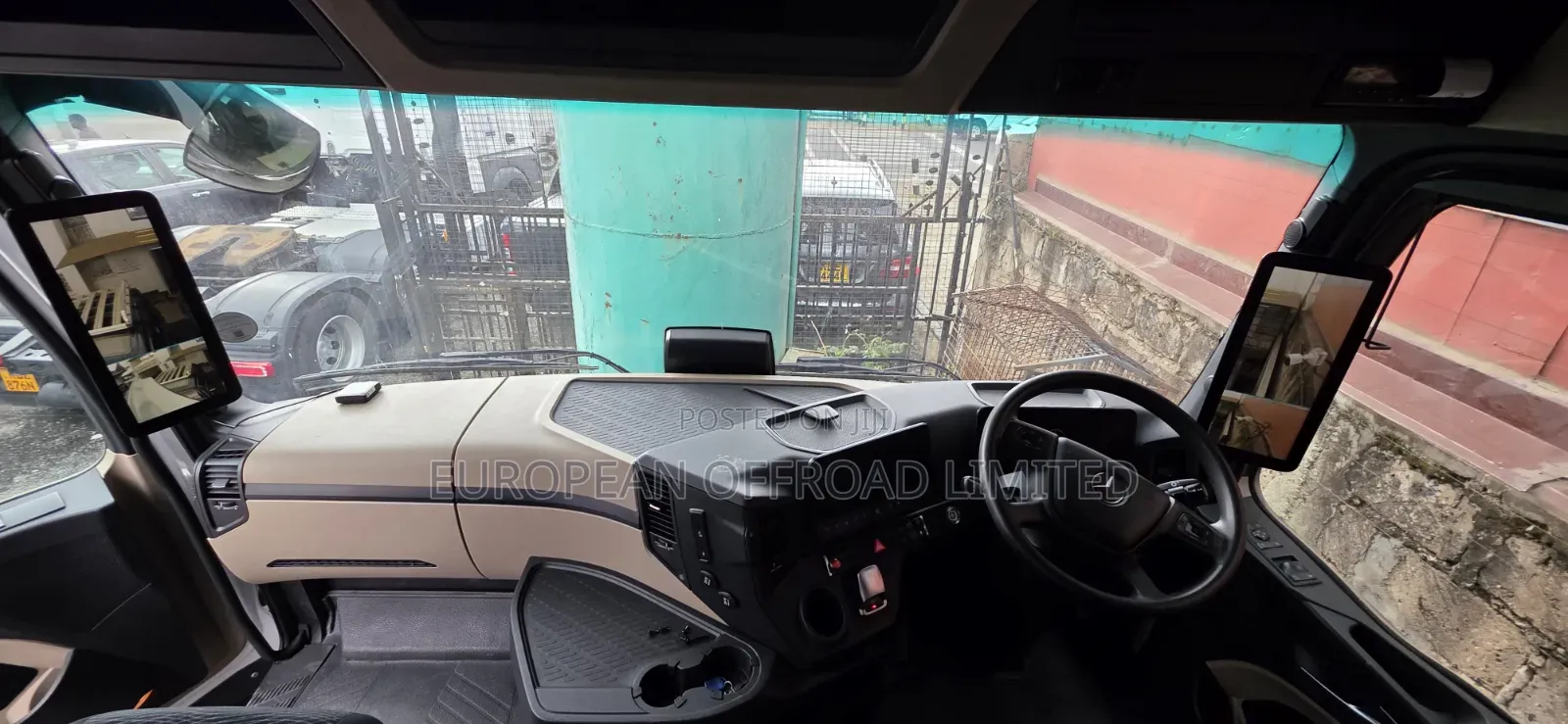 Mercedes Benz 2545 2020 Mp5 2020 White