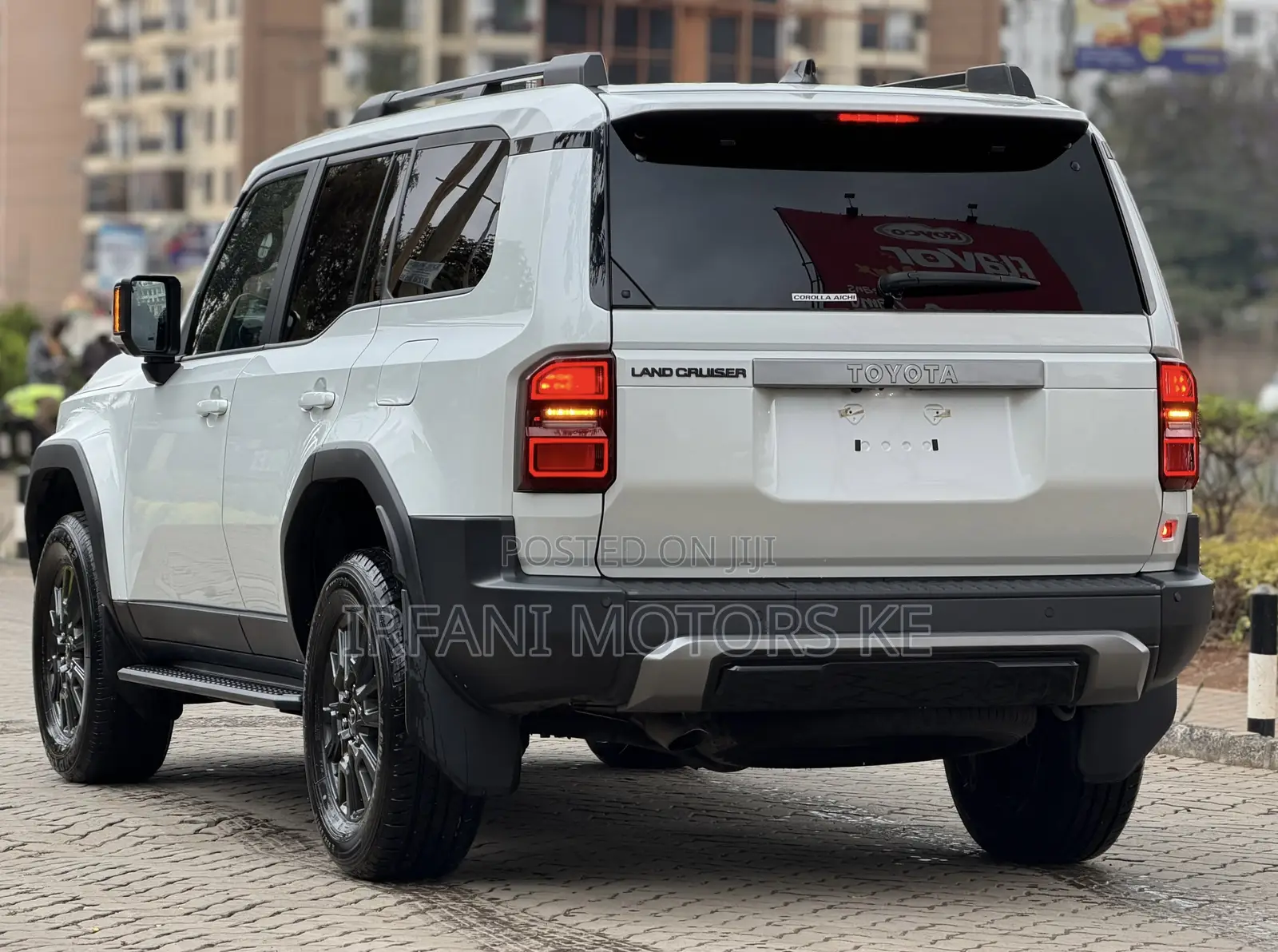 Toyota Land Cruiser Prado 2.8 2024 White