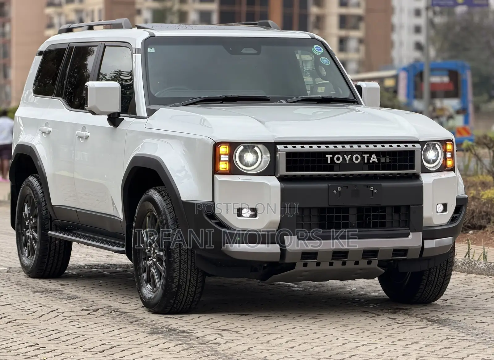 Toyota Land Cruiser Prado 2.8 2024 White