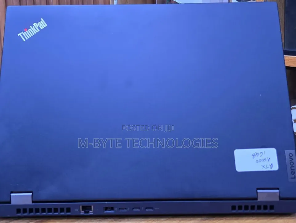 Laptop Lenovo ThinkPad P15s 16GB Intel Core i9 SSD 512GB