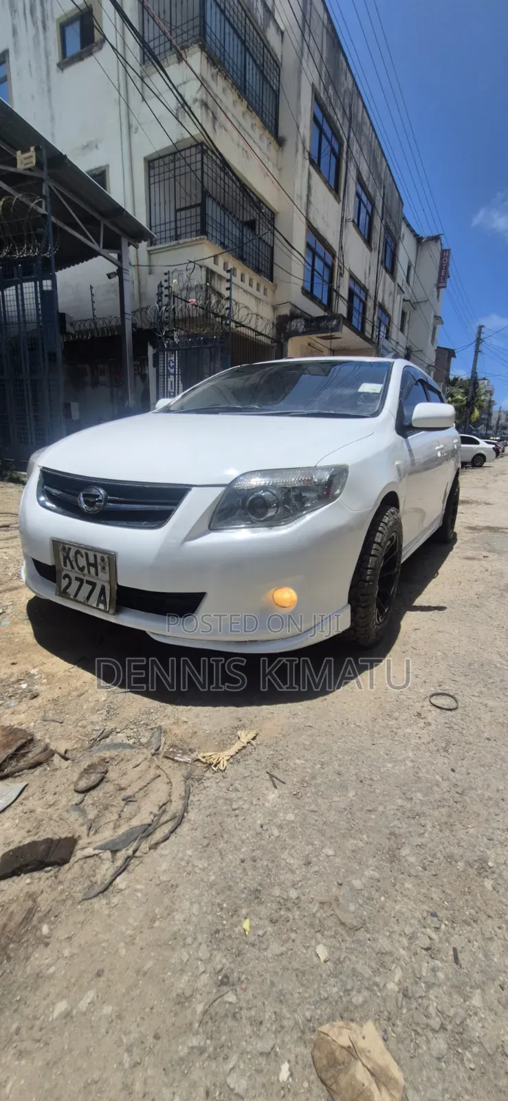 Toyota Corolla Fielder 2009 Off white