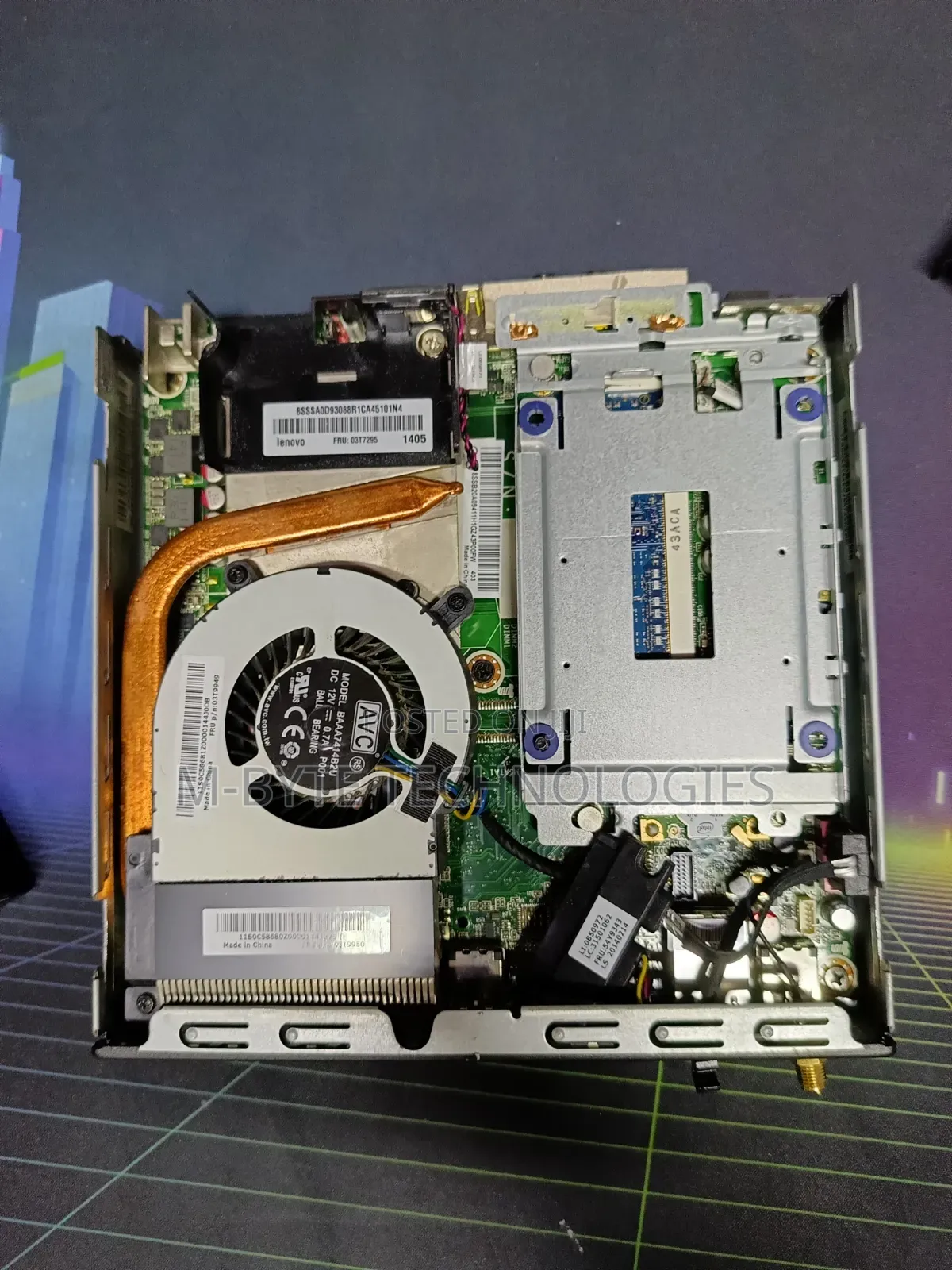 Desktop Computer Lenovo 4GB Intel Core i3 SSD 128GB