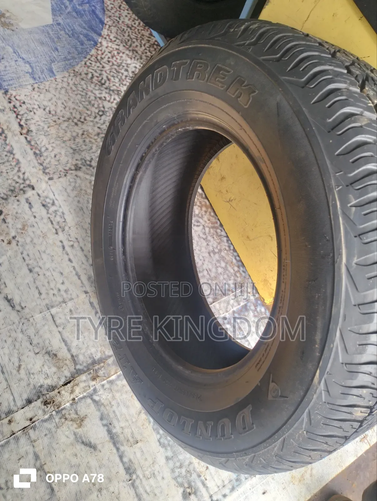 265/65r17 Slightly Used Dunlop Tyre