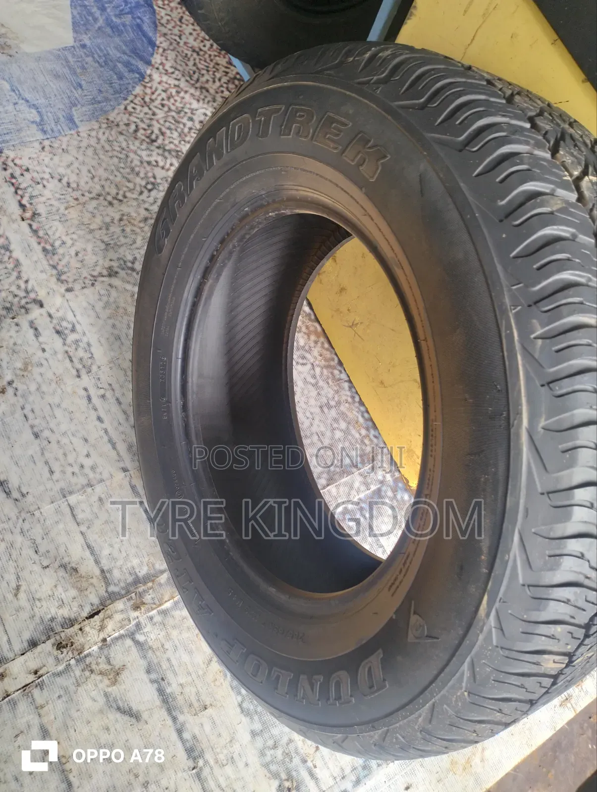 265/65r17 Slightly Used Dunlop Tyre