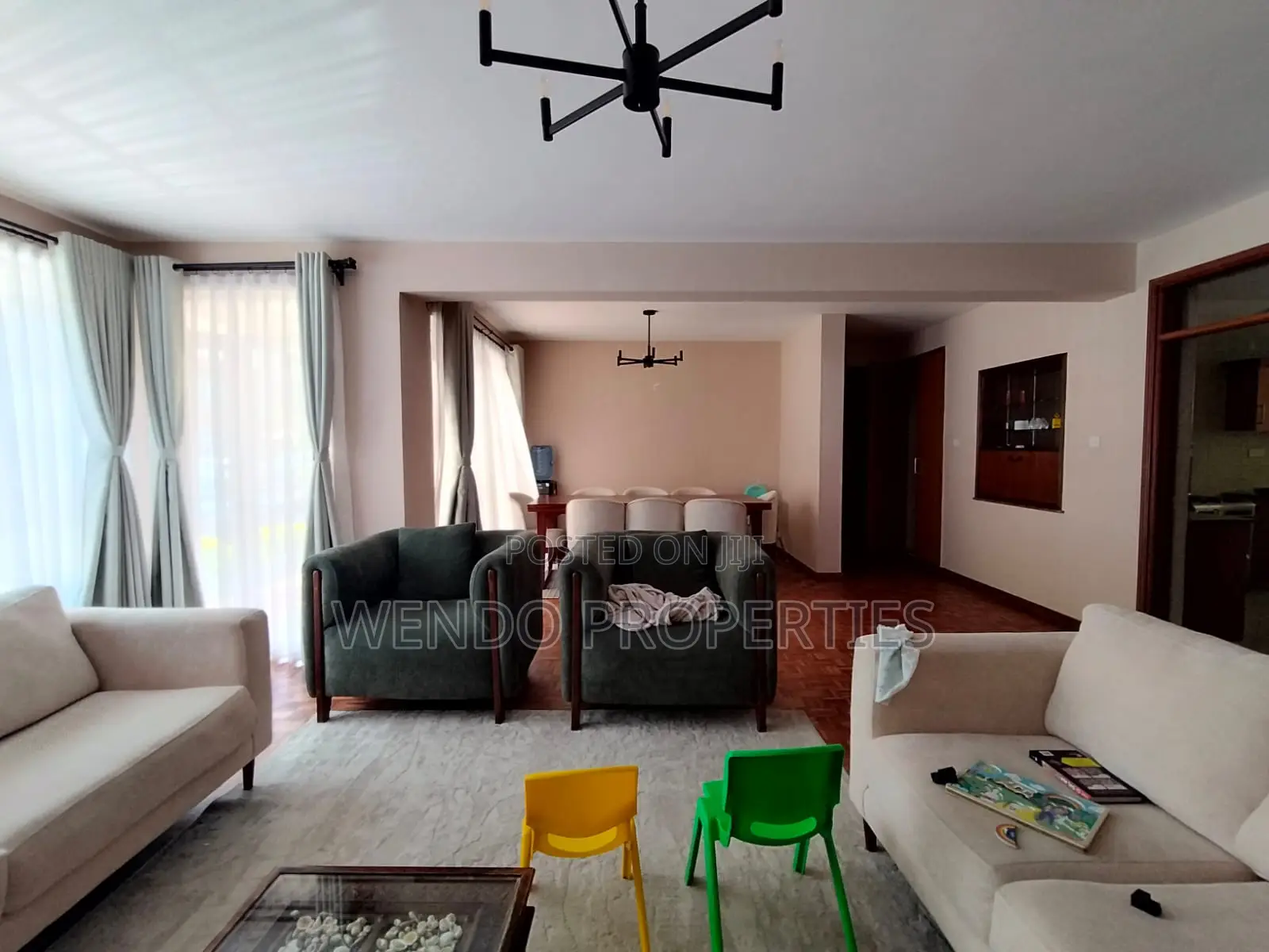 3bdrm Apartment in Valley Arcade for sale
