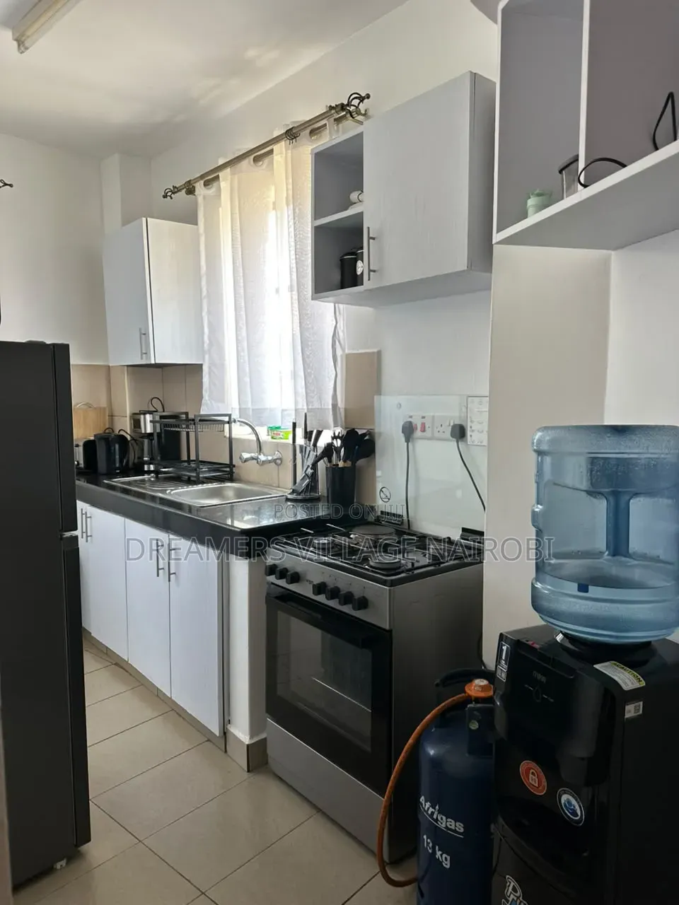 Spacious 1bedroom in Ruakz