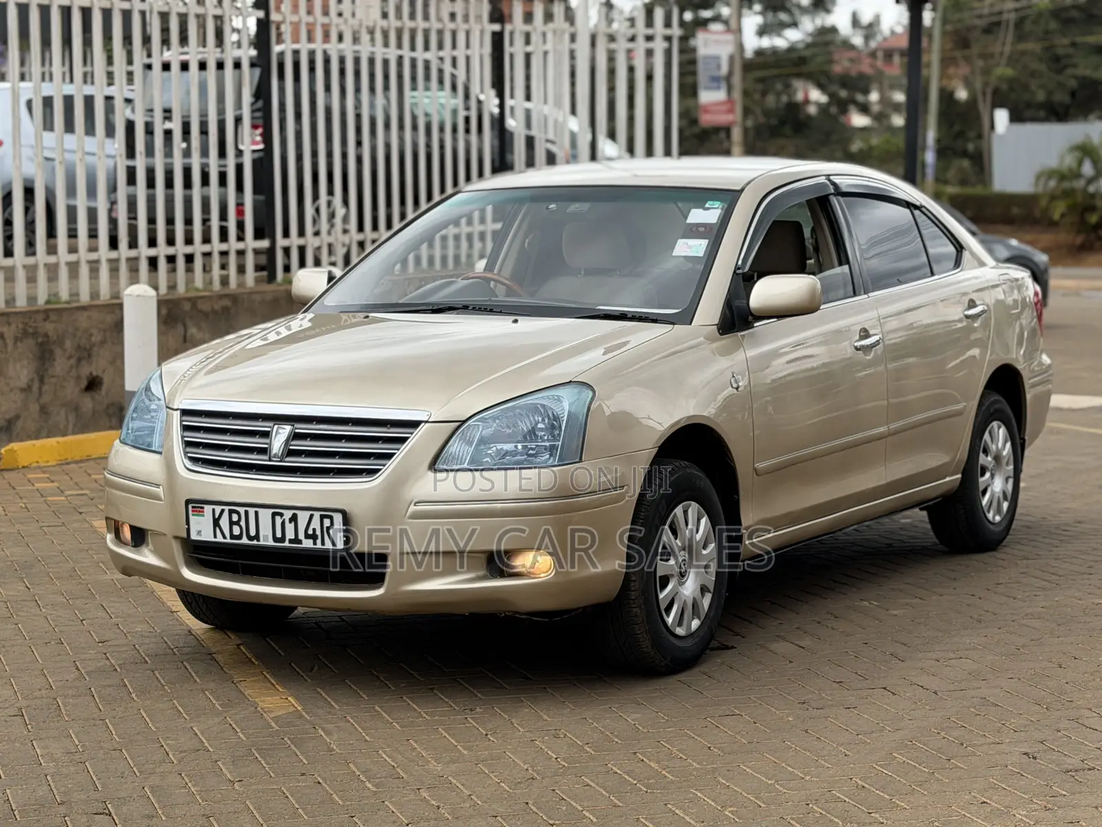 Toyota Premio 2006 Gold