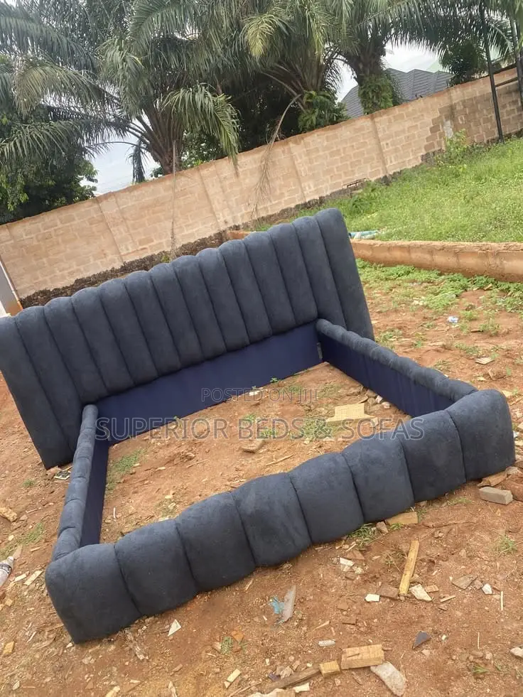 5x6 Deluxe Navy Cloud Chester Bed