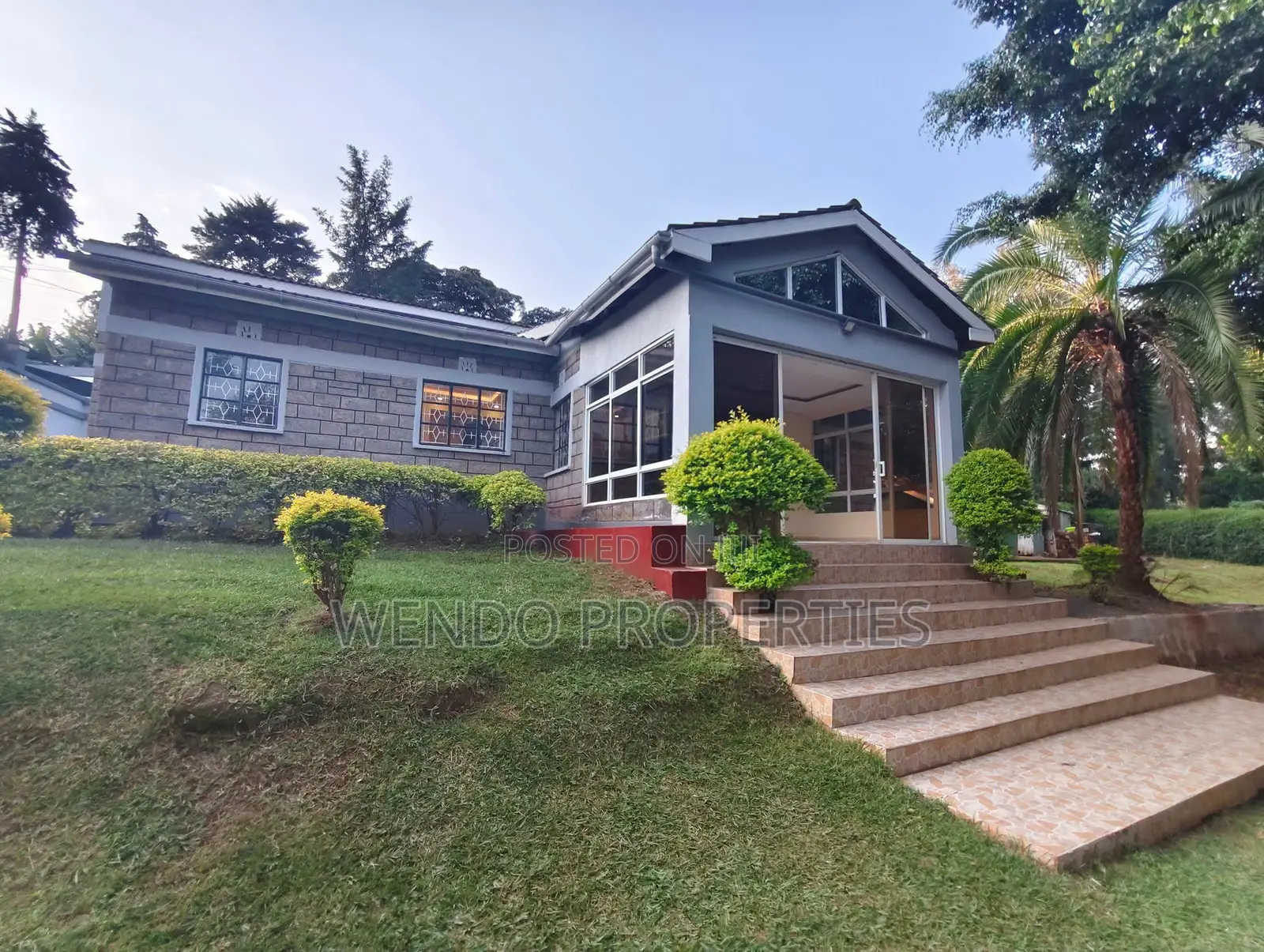3bdrm Bungalow in Ngong CBD for rent