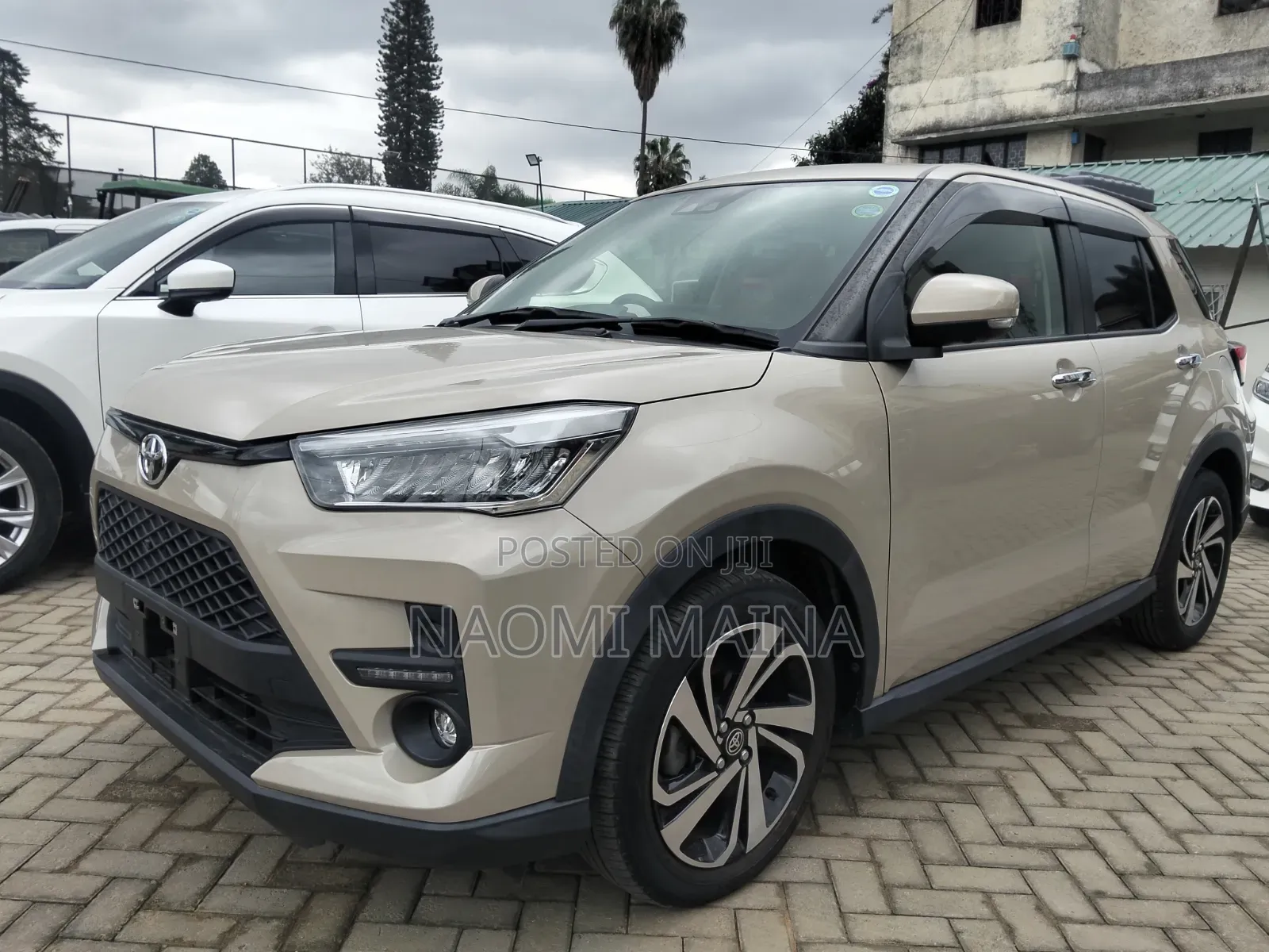 Toyota Raize 1.0 FWD 2020 Beige