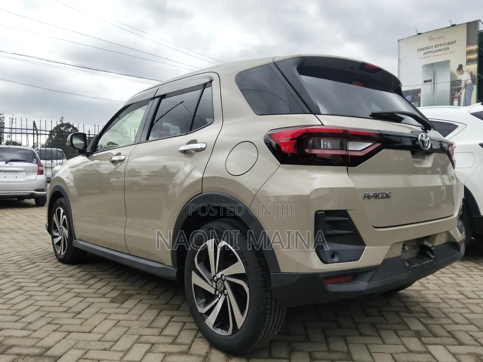Toyota Raize 1.0 FWD 2020 Beige