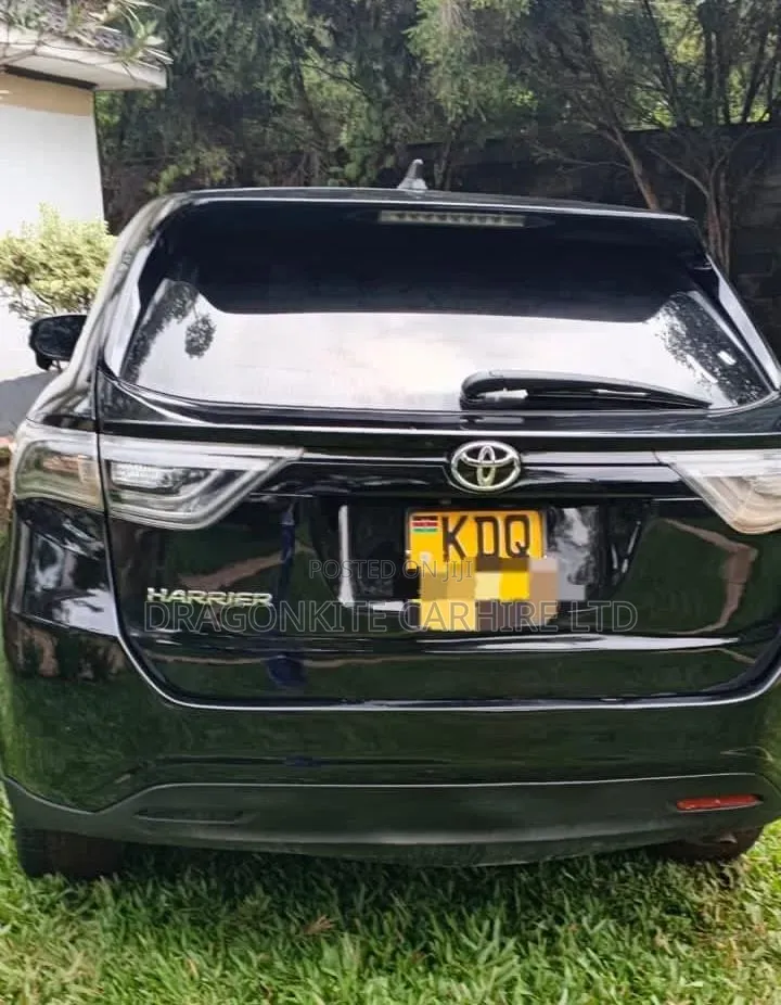 5 Seater Toyota Harrier for Hire/Rent