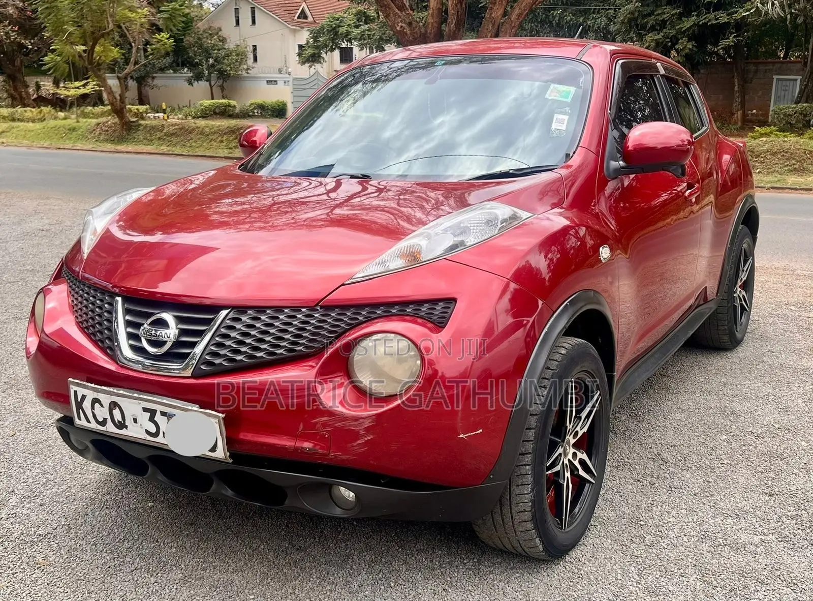 Nissan Juke 2012 Red