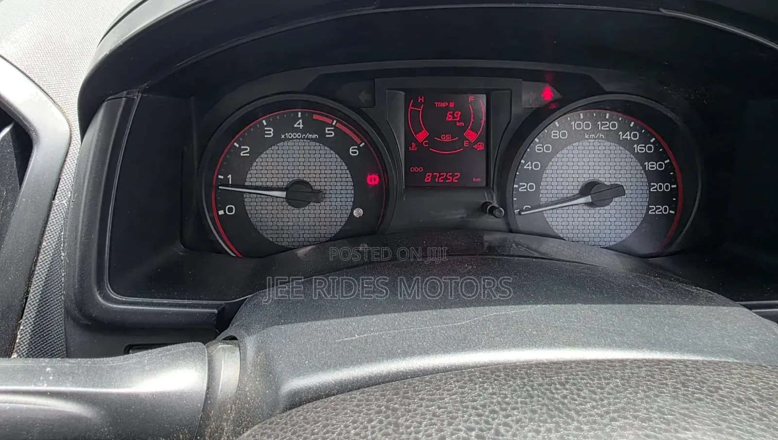 Isuzu D-MAX 2022 Silver