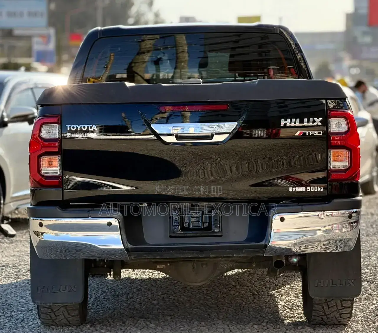 Toyota Hilux 2021 Matt Black