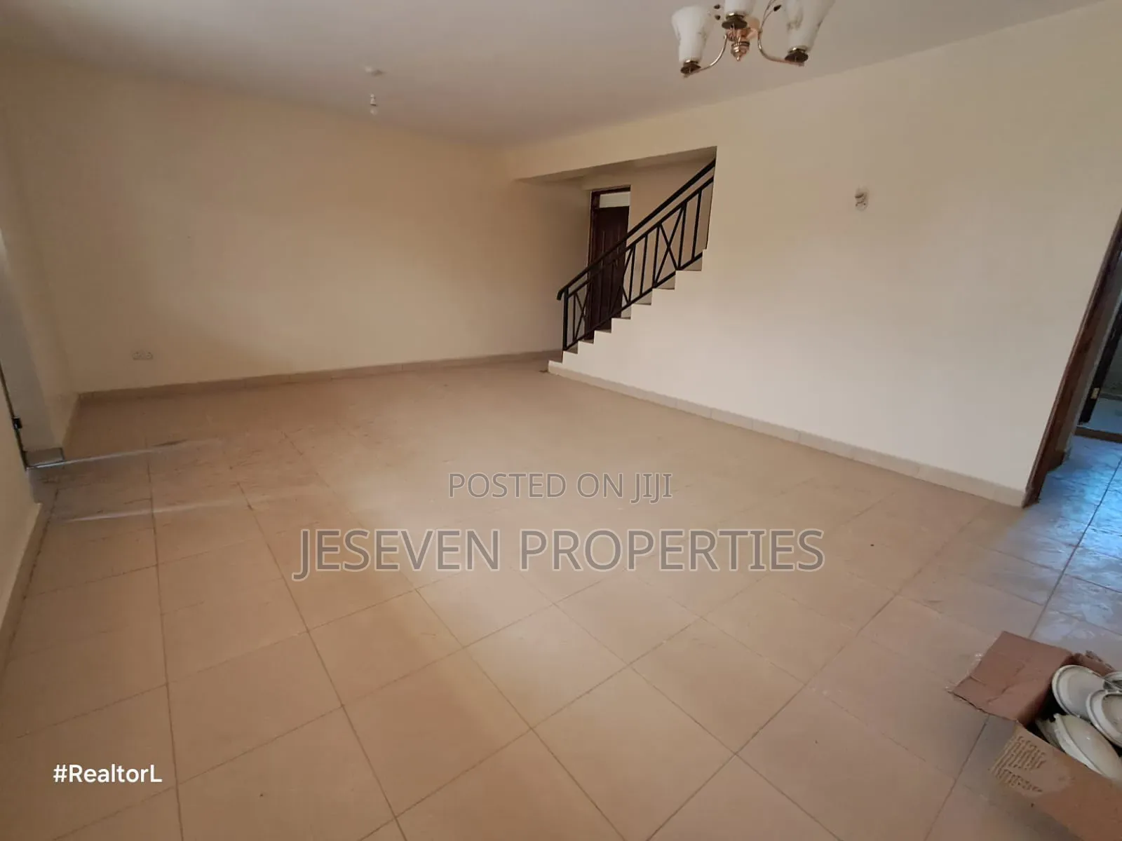 4bdrm Townhouse / Terrace in Syokimau Quarry Road, Viraj Area for rent