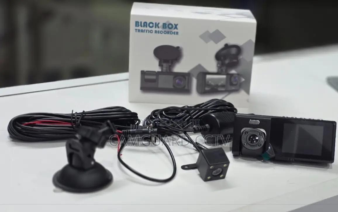 Full HD 1080P 3-in-1 Car DVR DashCam With Front,Cabin Rear View Camera
