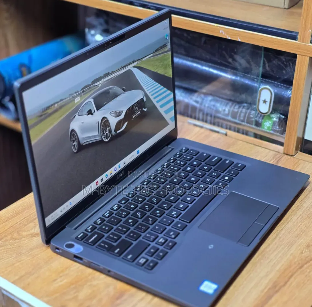 Laptop Dell Latitude 7400 8GB Intel Core i5 SSD 256GB