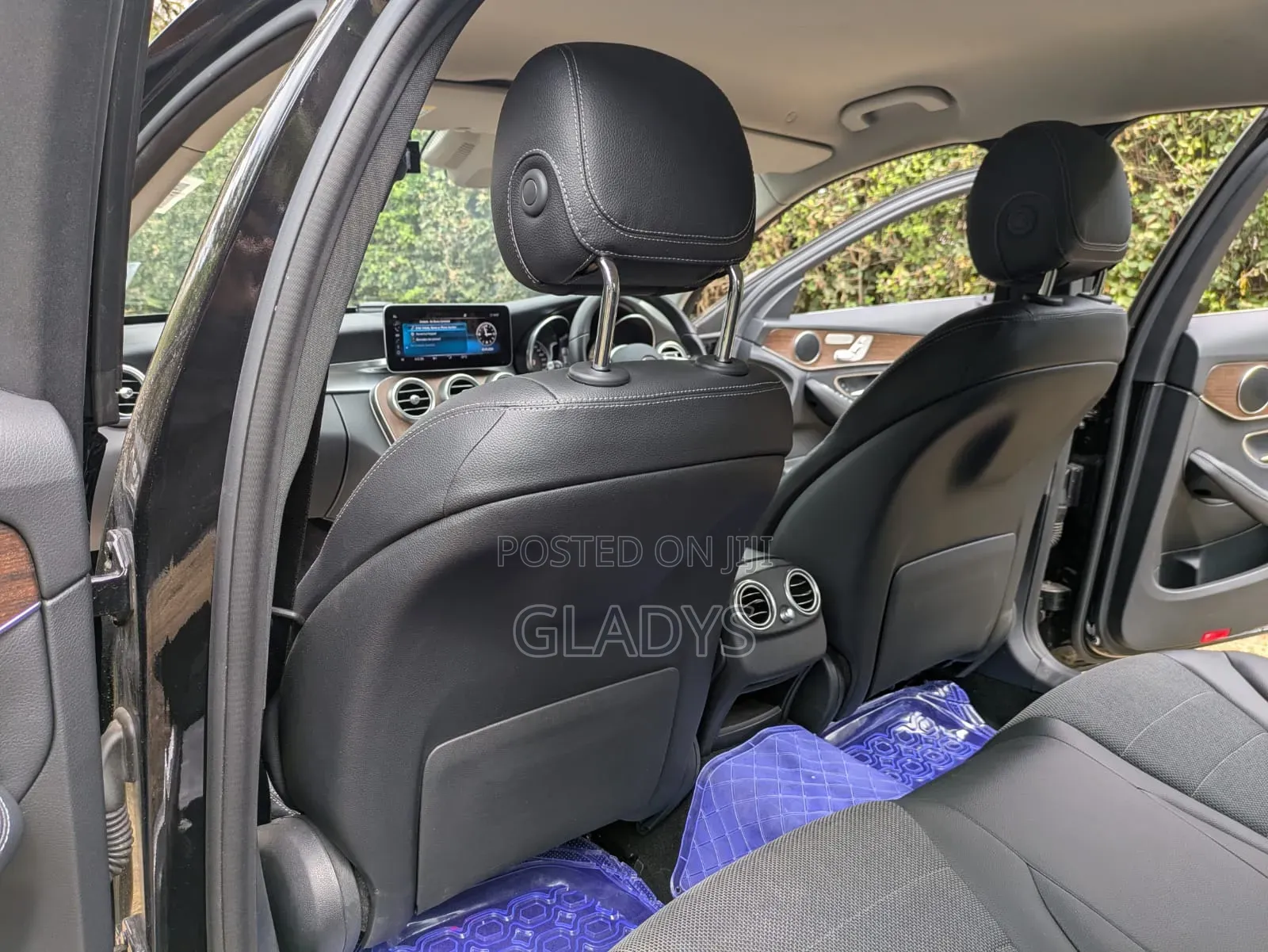 Mercedes-Benz C200 2019 Black