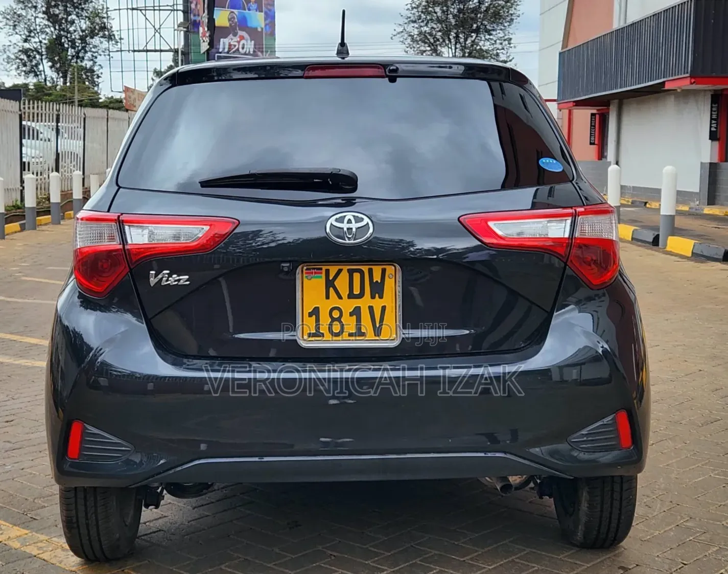 Toyota Vitz 2018 Black