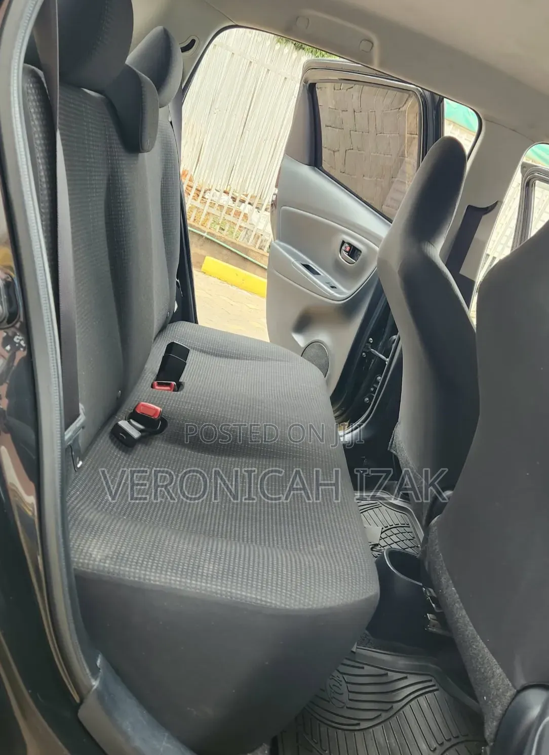 Toyota Vitz 2018 Black