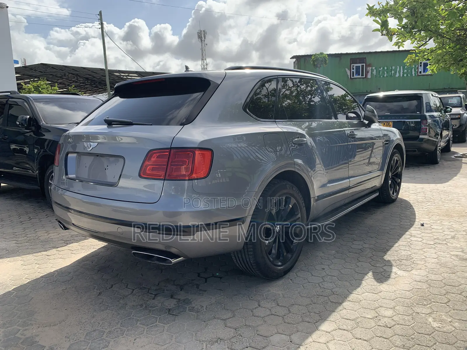 Bentley Bentayga W12 AWD 2017 Silver