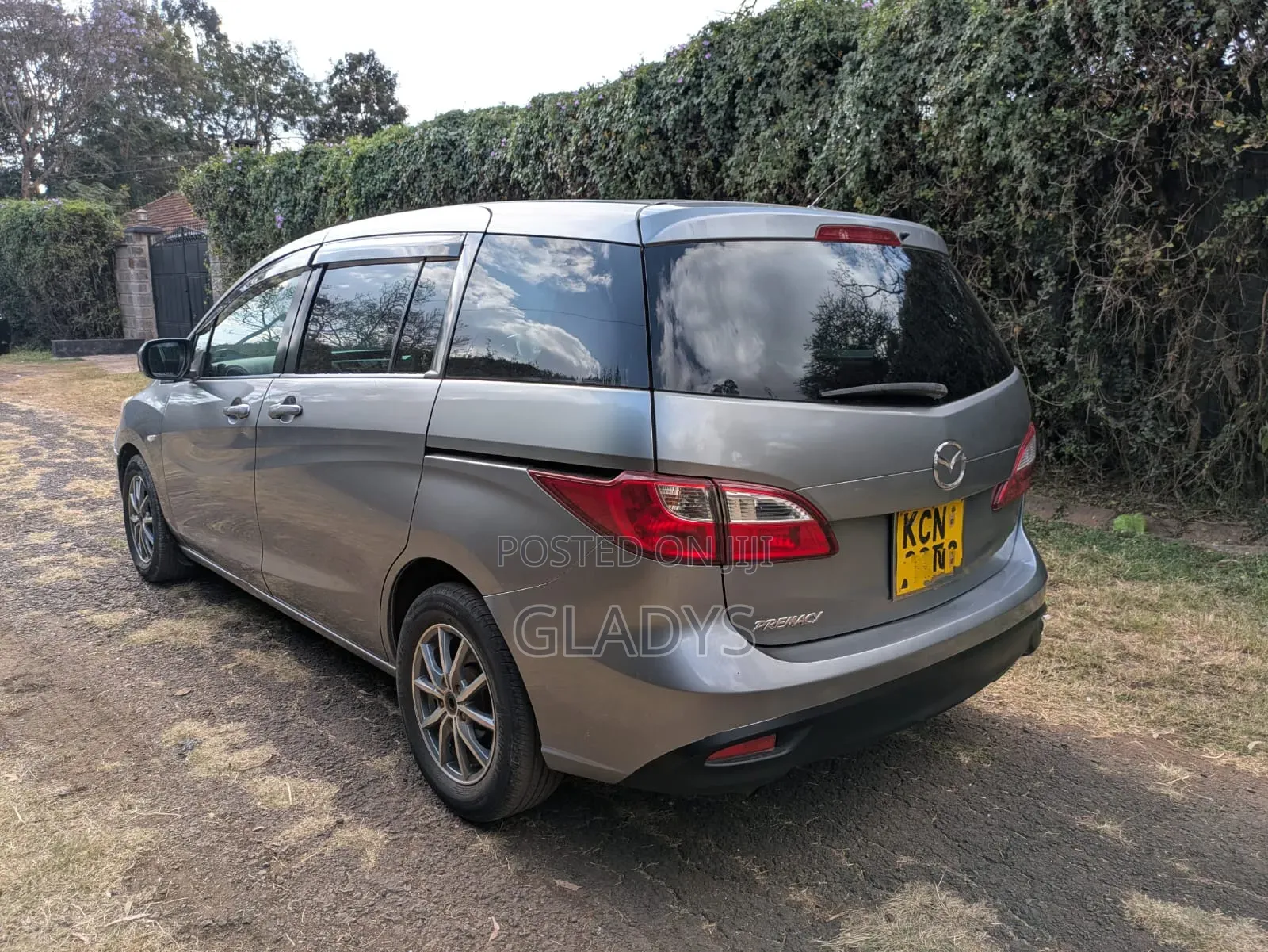 Mazda Premacy 2010 Gray