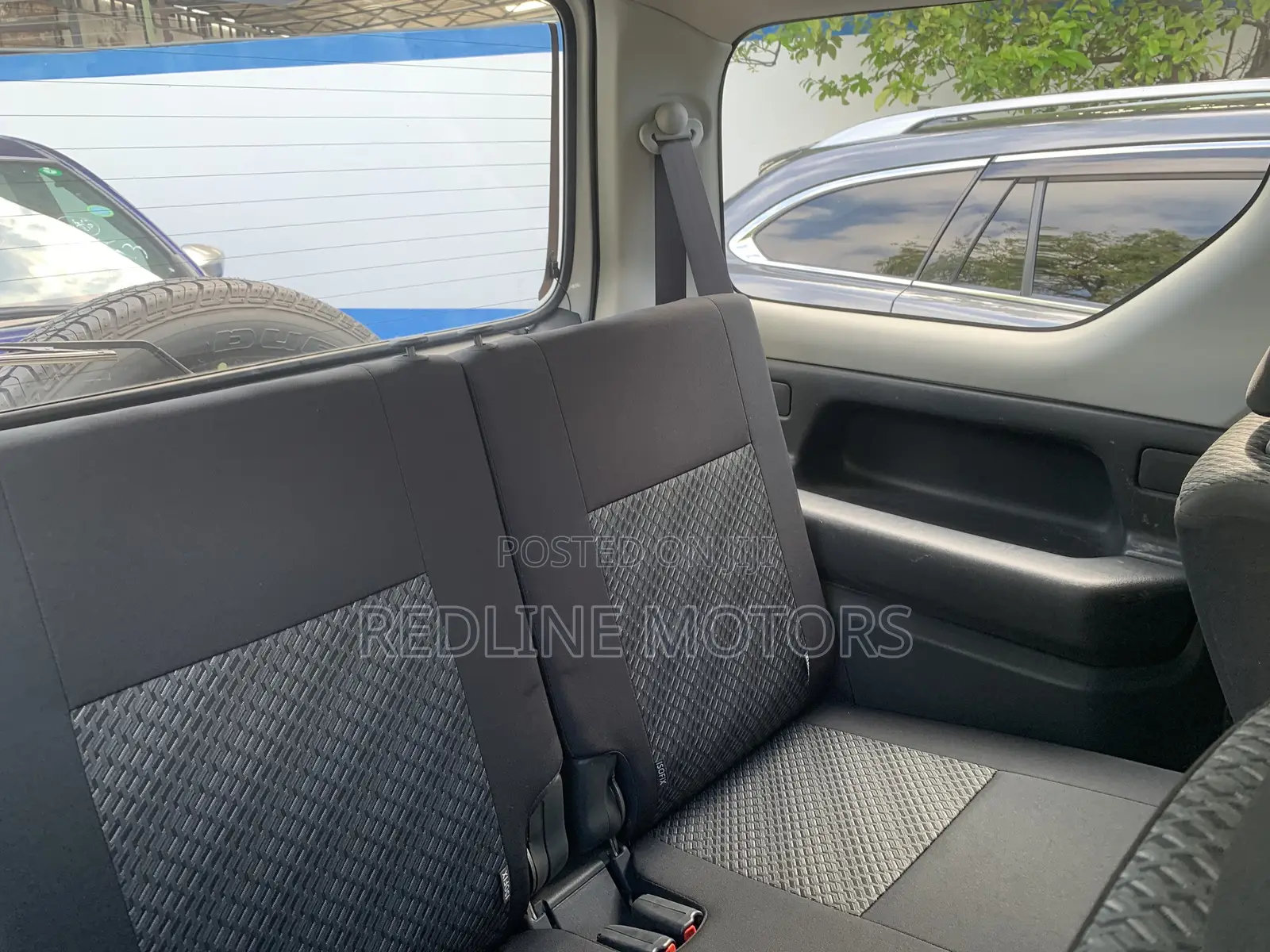 Suzuki Jimny 2018 White