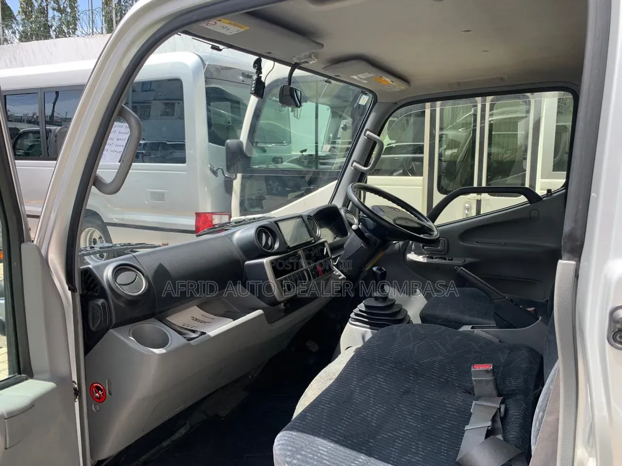 Toyota Dyna 2019 Silver