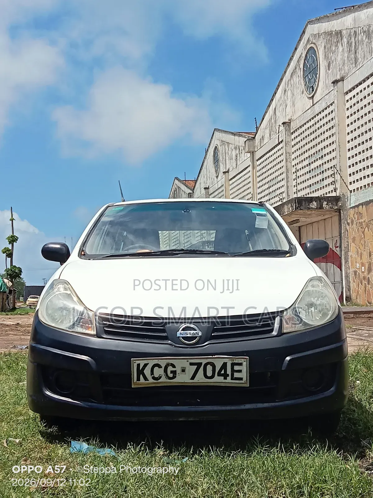 Nissan Advan 2011 White