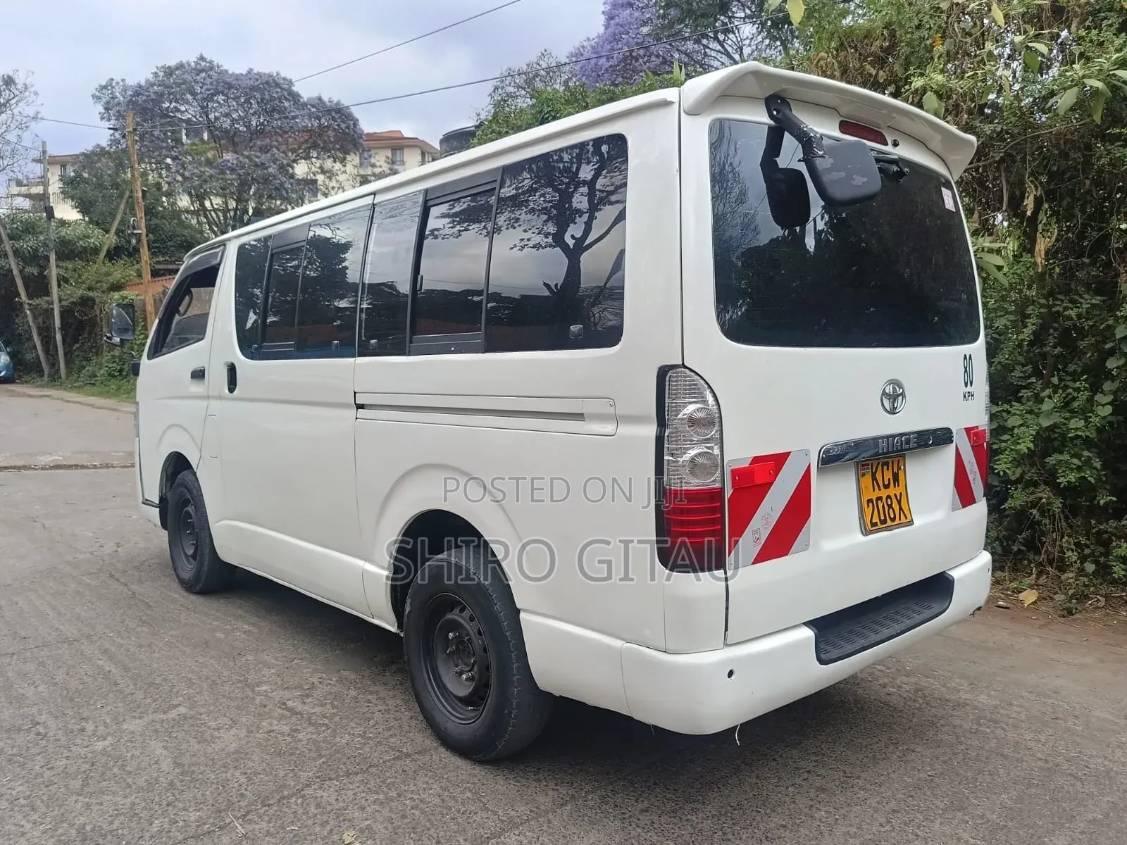 Toyota HiAce 2012 White
