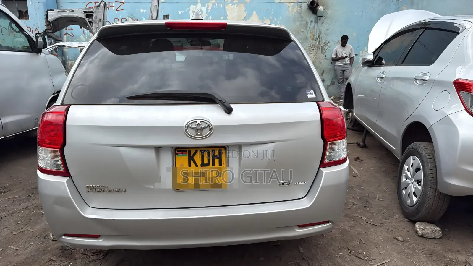 Toyota Corolla Fielder 1.5 Petrol FWD 2014 Silver