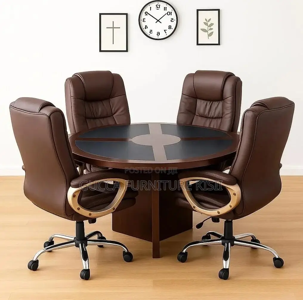 Round VIP Conference Table
