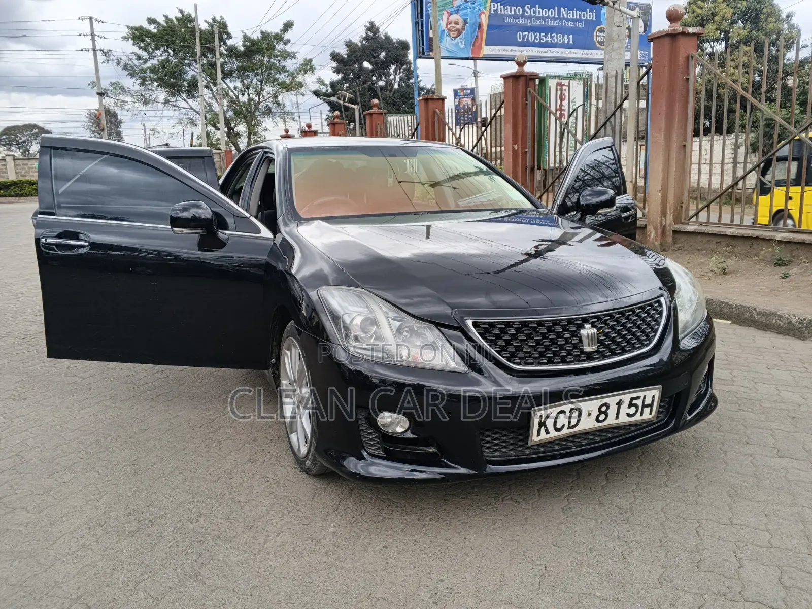 Toyota Crown 2008 Black
