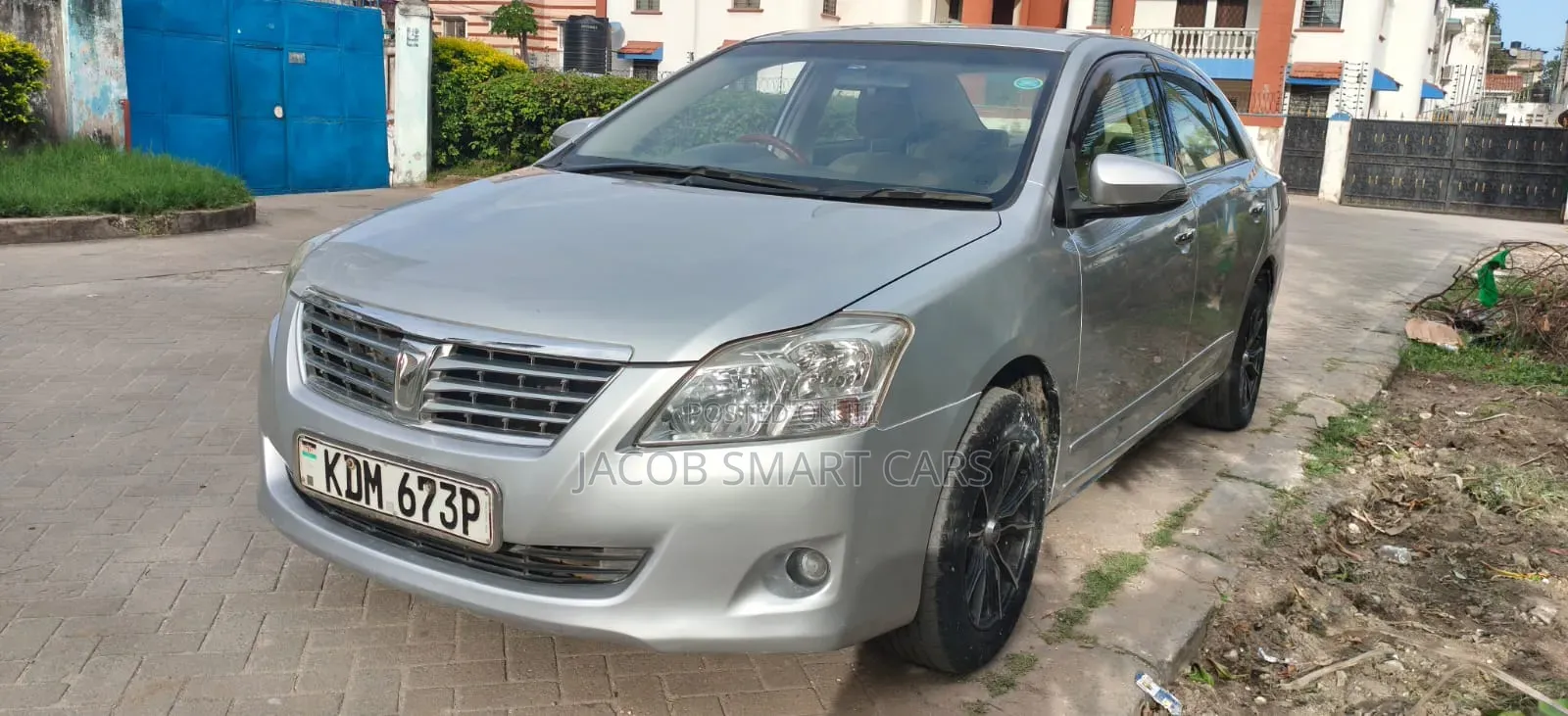 Toyota Premio 2016 Silver