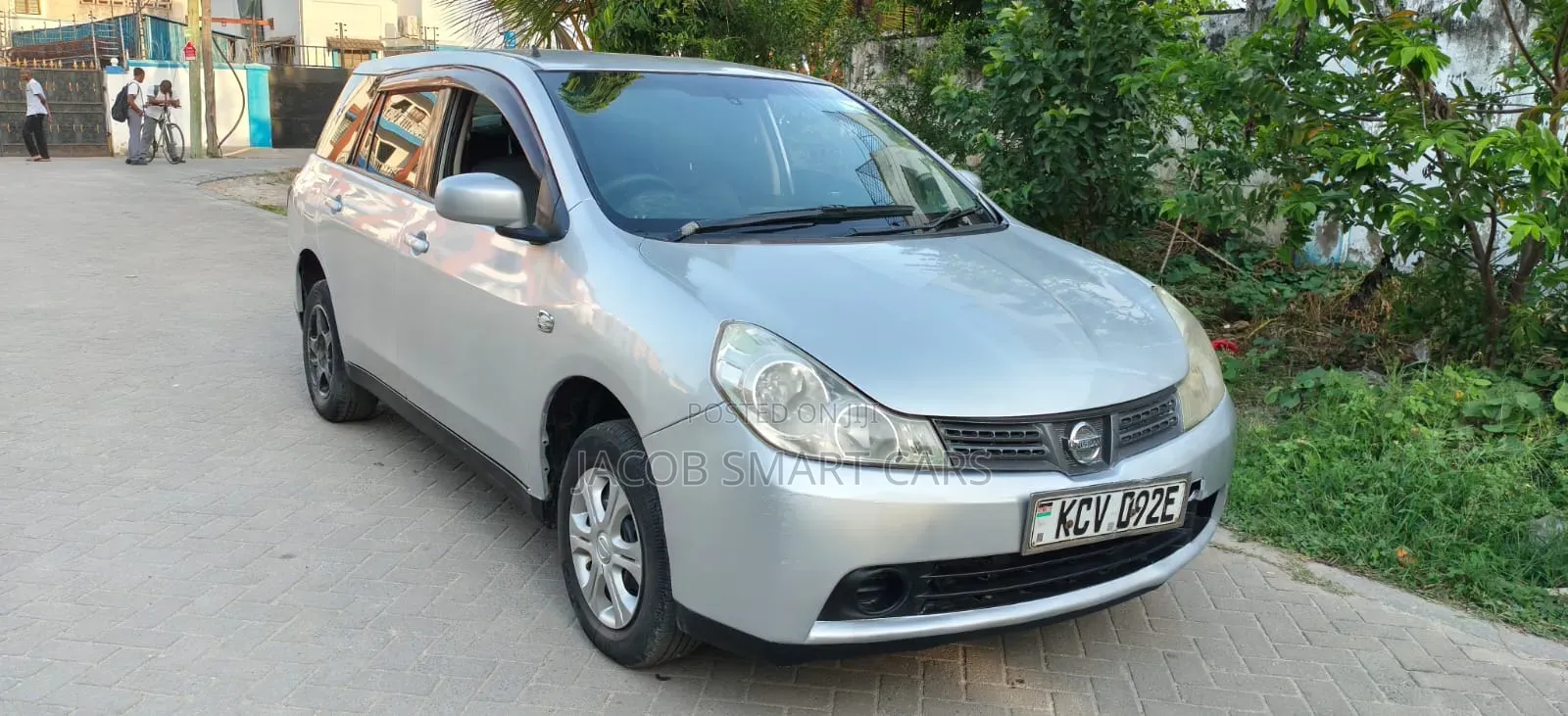 Nissan Wingroad 2012 Silver