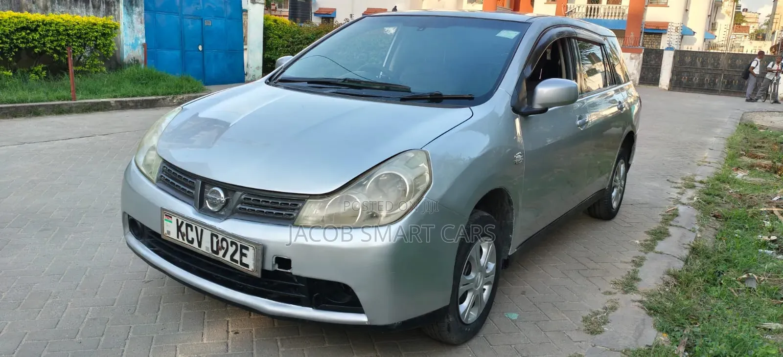 Nissan Wingroad 2012 Silver