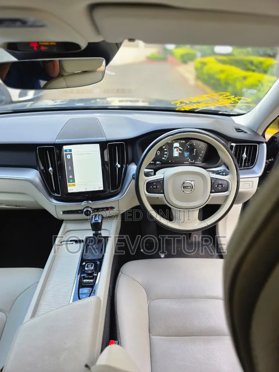 Volvo XC60 2020 Gray
