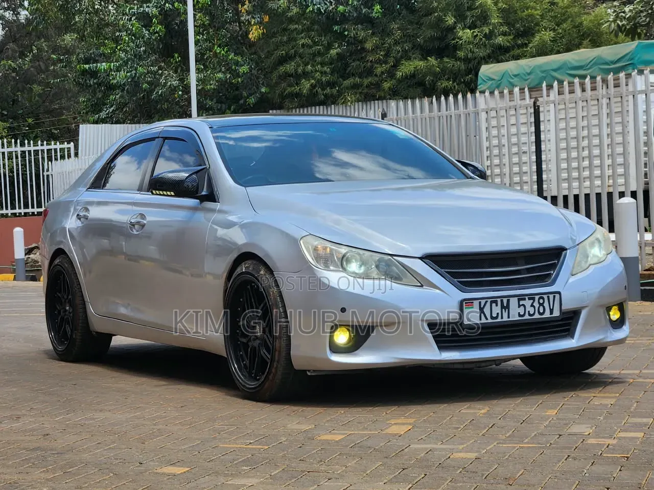 Toyota Mark X 2010 Silver