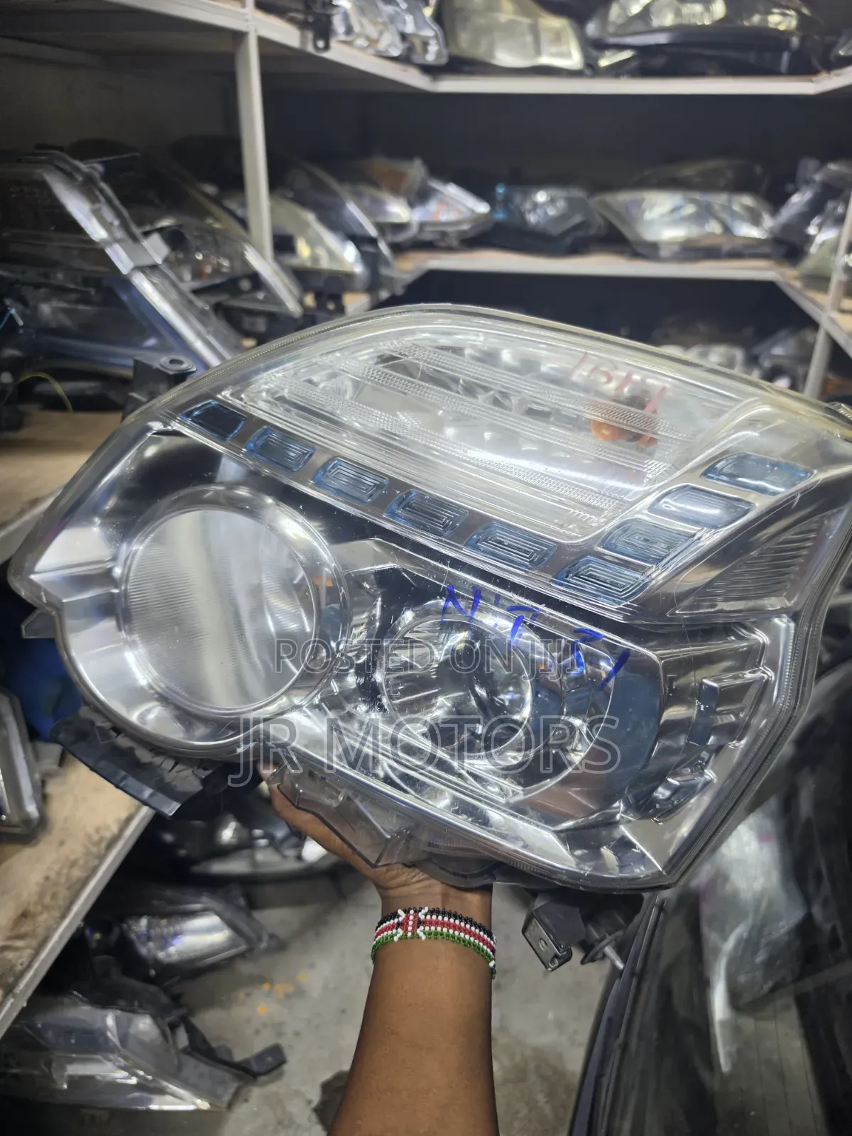 Xtrail NT31 Headlights Non Xenon