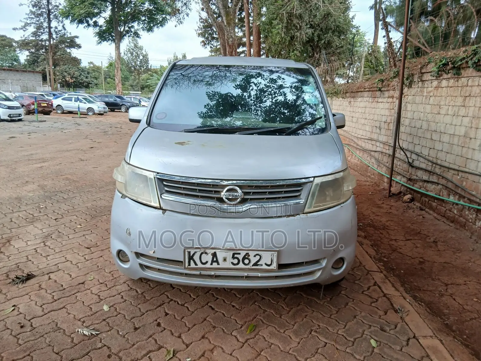 Nissan Serena 2007 Silver