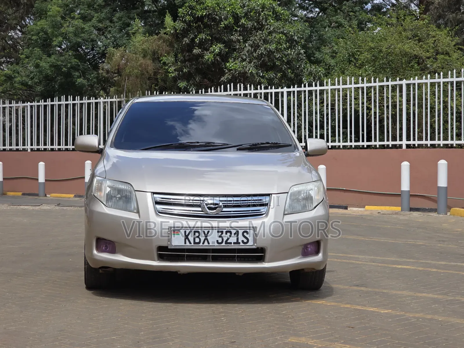 Toyota Axio 2006
