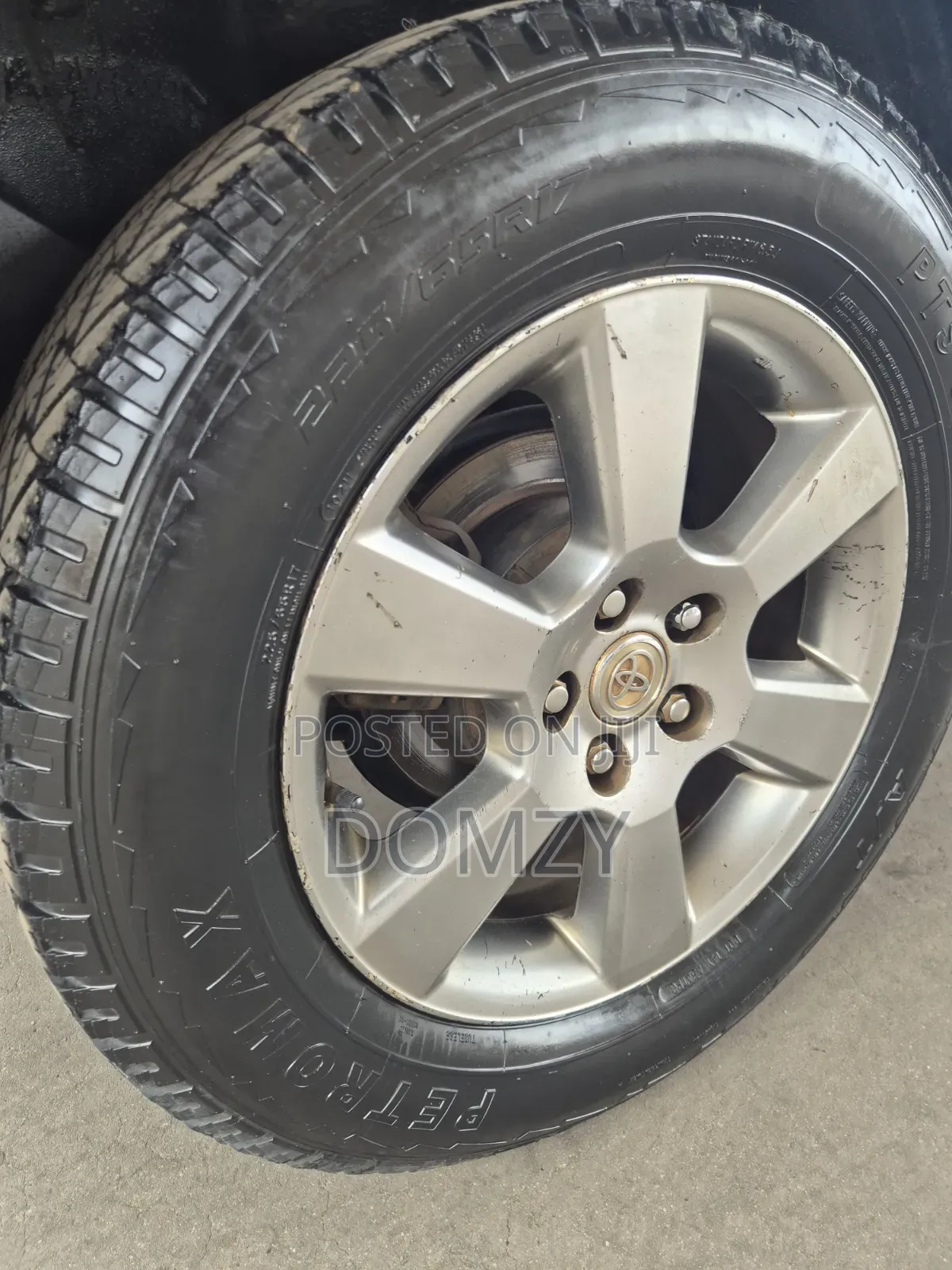 Toyota Harrier 2.4 2009 Black