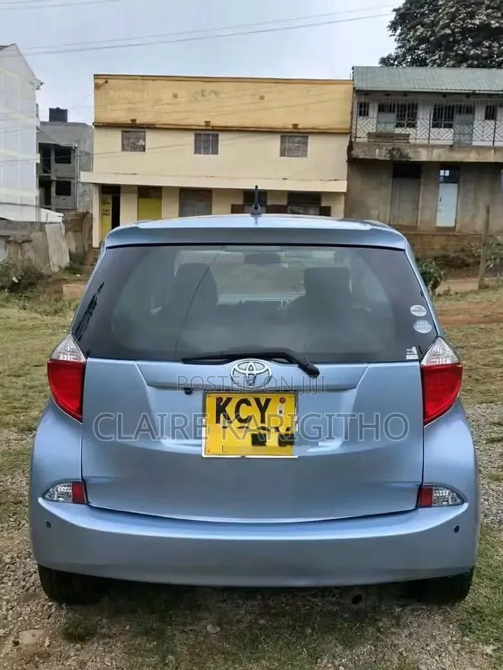 Toyota Ractis 1.5 FWD 2014 Blue